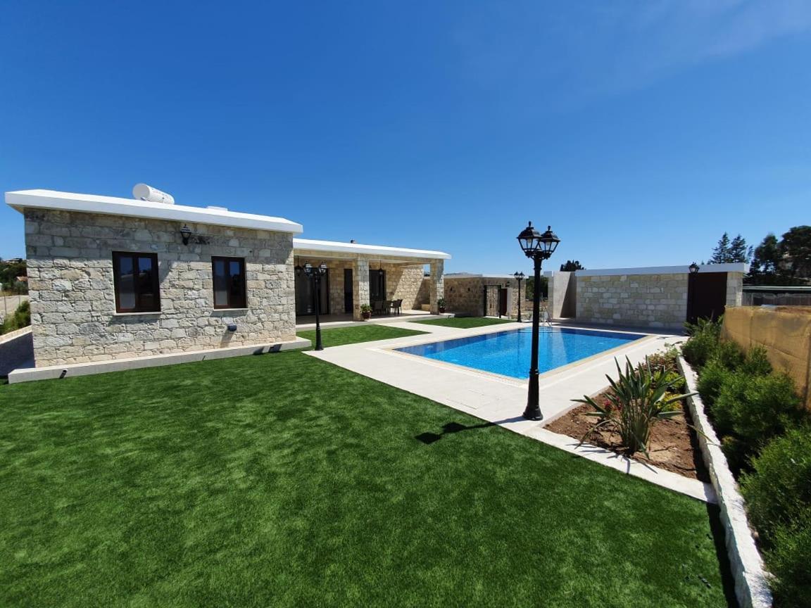 Villa Yermanina Geroskipou Bagian luar foto