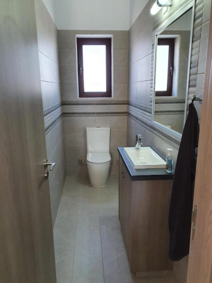 Villa Yermanina Geroskipou Bagian luar foto